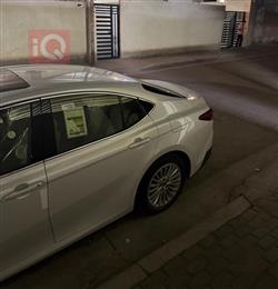 تۆیۆتا کامری